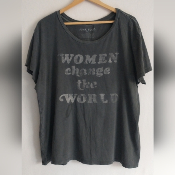 Junk Food Clothing Tops - Junk Food Clothing Women's Gray Graphic Tee Women Change The World 2XL